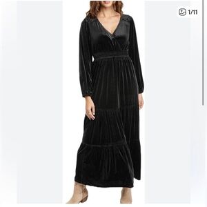 Knox Rose Black Velvet Maxi Dress Medium